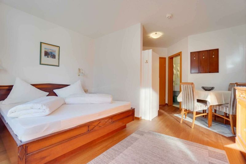 Schlafzimmer Apartment Typ B1