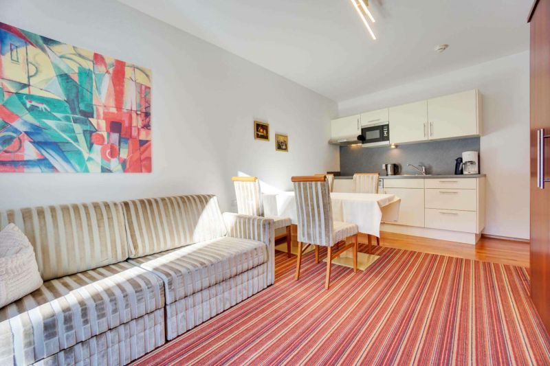 Wohnzimmer mit Küche Apartment Typ G1