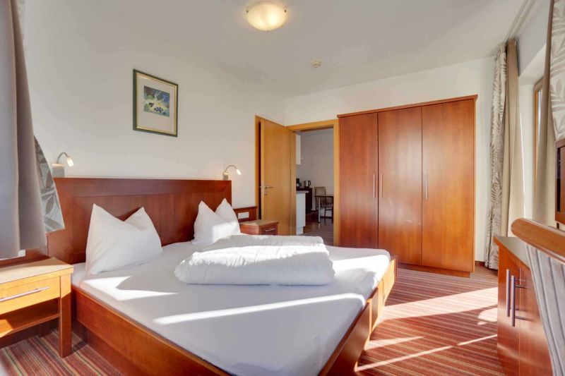 Schlafzimmer mit Balkon Apartment Typ J