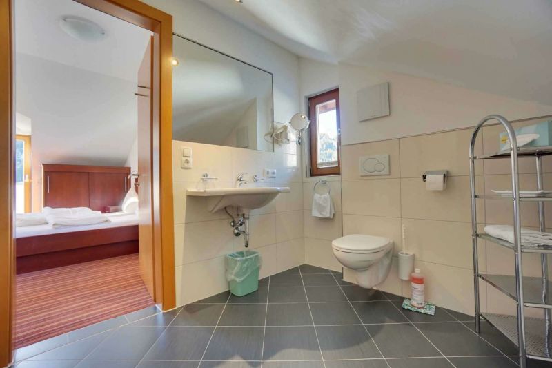 Bathroom with shower and wcin Apartment Type I