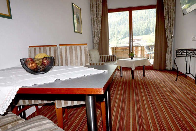 Kitchen-diner with terrace view in apartment type G