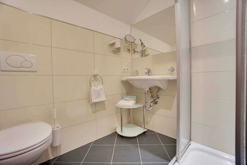 Bathroom with shower and wcin Apartment Type I